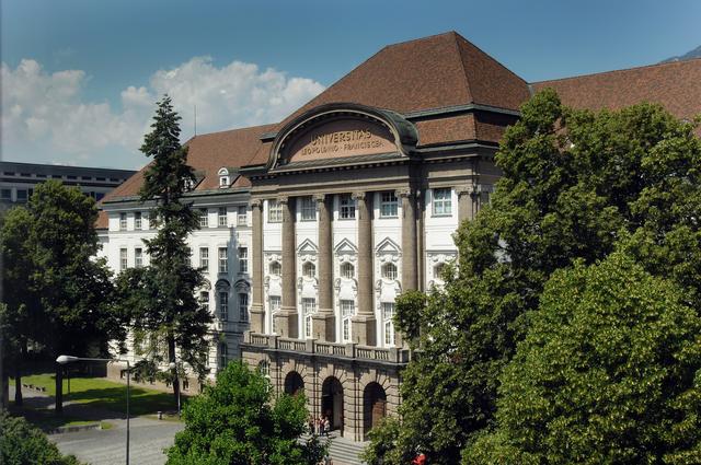 Sechs Personen wurden in Innsbruck positiv auf die Coronavirus-Erkrankung getestet. Ein Zusammenhang zu jener Studierenden-Infektkette, die sich bis zu einer Erasmus-Studentenparty zurückverfolgen lässt, ist wahrscheinlich.