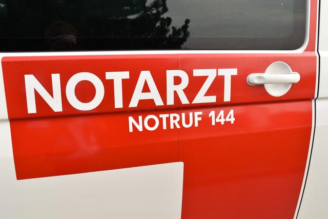 Die 24-Jährige wurde nach der Erstversorgung ins UKH Klagenfurt gebracht.