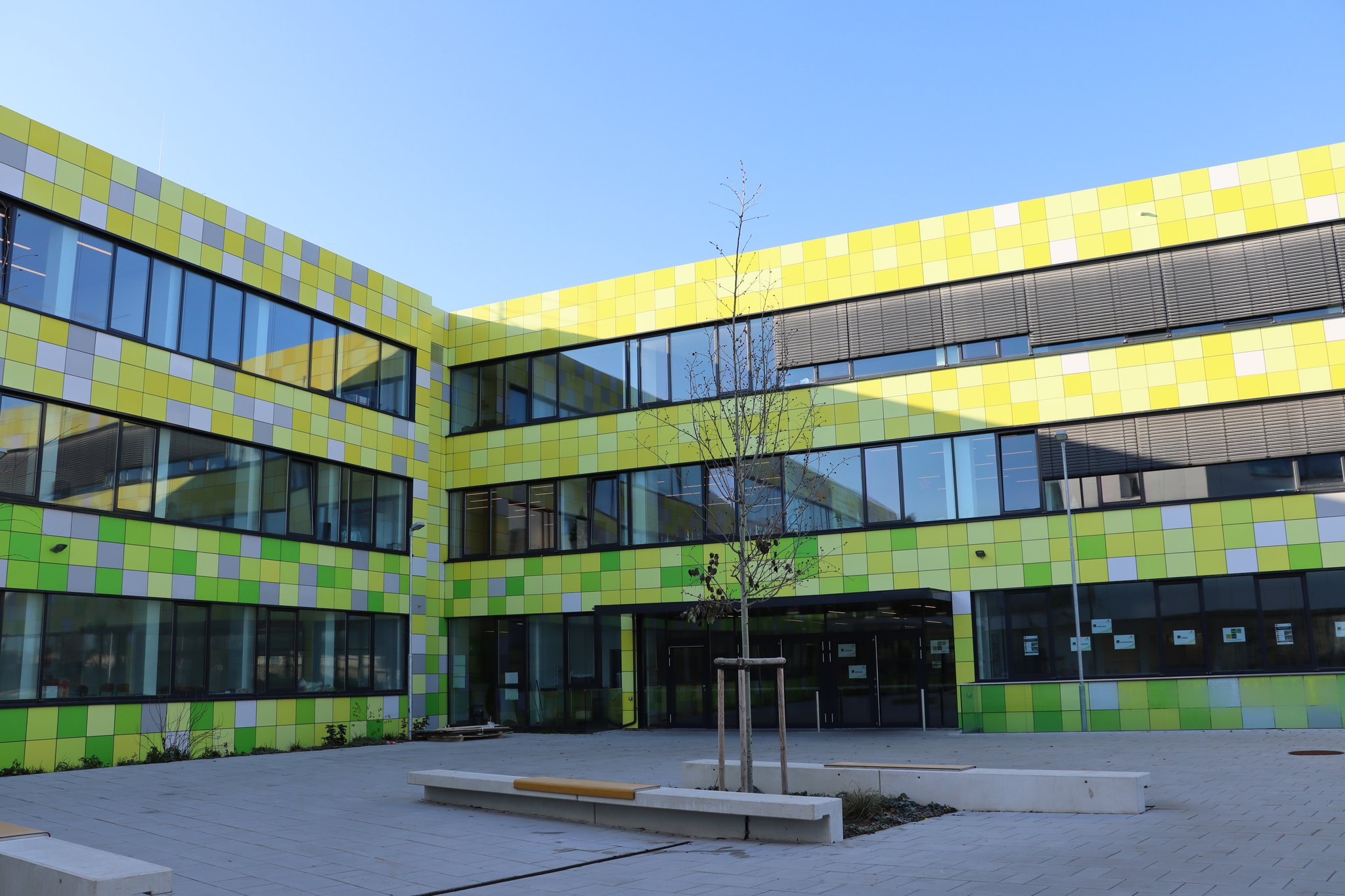 Exklusiv: So Bereiten Sich Sachsens Schulen Auf Kein Personal, Kein Geld, Mehr Unterricht Vor! - zc5p9m9