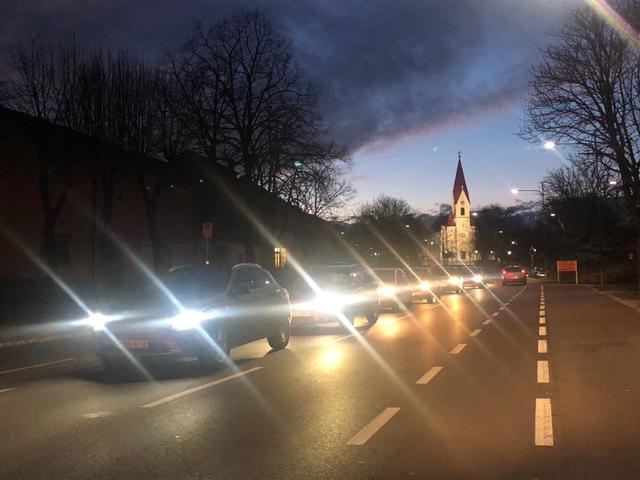 Durch Nickelsdorf gings heute nur sehr langsam.