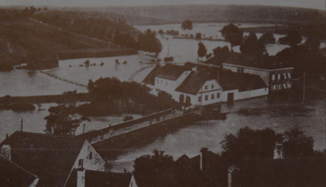 Land unter: Die Häuser von Niederthal wurden immer wieder vom Thayawasser heimgesucht.