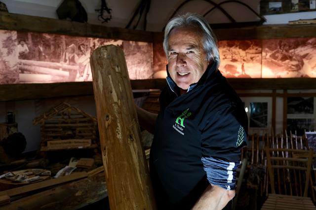 Hubert Salcher ist stolz bei diesem hochkarätigen Reigen der bayrisch-tirolerischen Holzmuseen dabei zu sein.