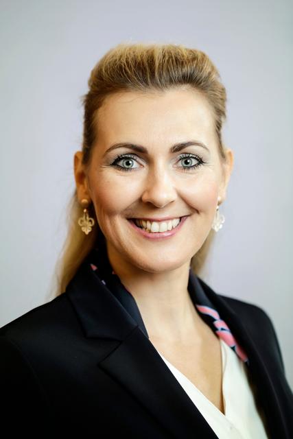 Familien- und Arbeitsministerin Christine Aschbacher