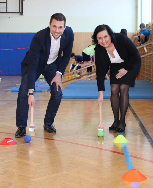 Sportlich: Vize-Bgm. M. Pokorn, Bildungsdirektorin E. Meixner
