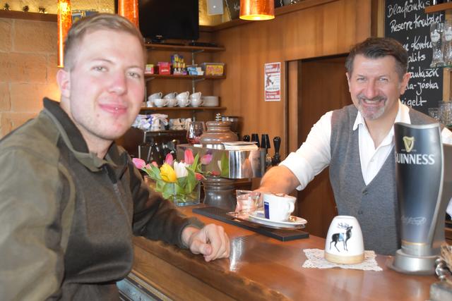 Ab Dienstag sind auch Cafés, Lokale und Restaurants geschlossen. | Foto: Michael Strini