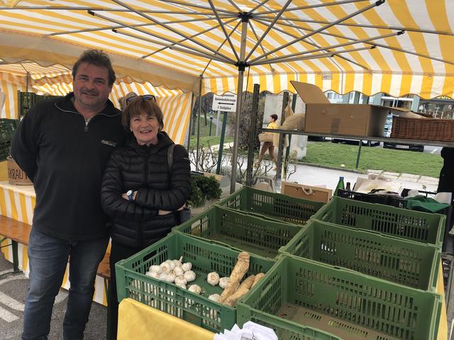 Auch am Wochenmarkt in Bad Vöslau wurde am Samstag viel eingekauft.
