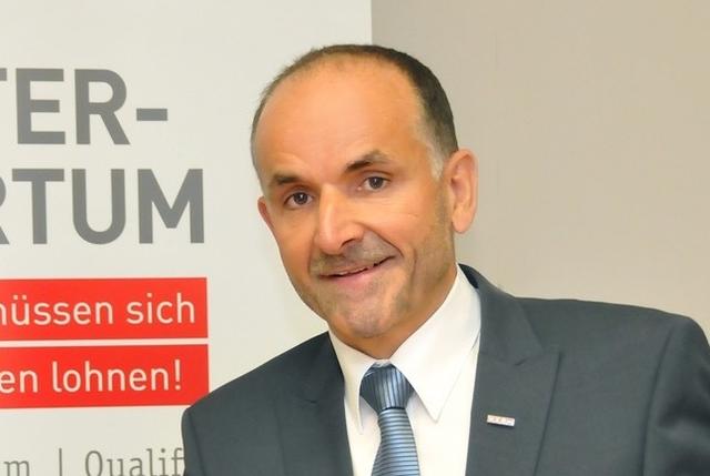 Dietmar Wolfsegger und seine Mitarbeiter sind bemüht alle Anfragen telefonisch oder per Mail zu beantworten.