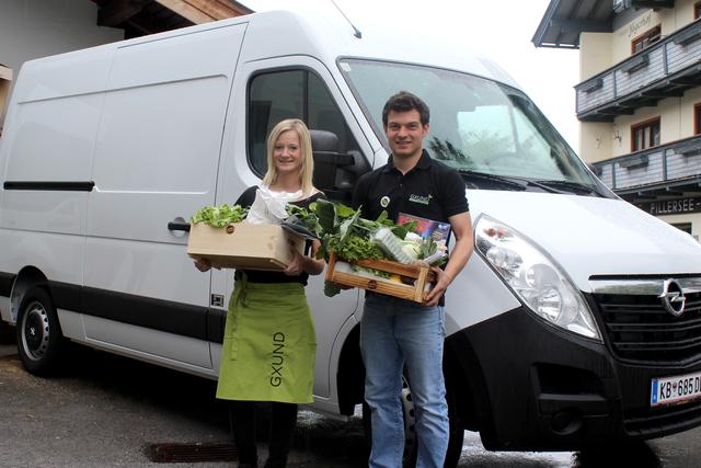 Die Geschwister Christina und Manuel Putzer haben am Wochenende alle Hebel in Bewegung gesetzt, damit ab dieser Woche das Biokistl ausgeliefert werden kann.