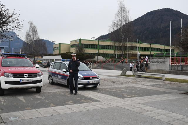 Ermittlungen der Polizei ergaben, dass ein Schüler für den Vorfall an der BFW am 9. März verantwortlich war. Beim reizauslösenden Stoff handelte es sich um einen Sprühstoß aus einem Pfefferspray.