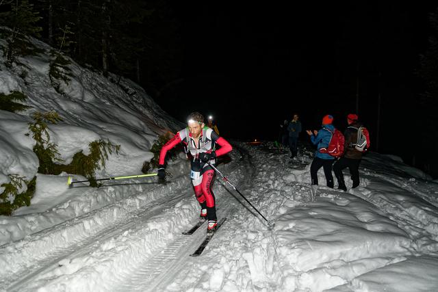Trophy-Chef Peter Gruber mit eigenwilliger Technik. | Foto: Gerhard Pirchl