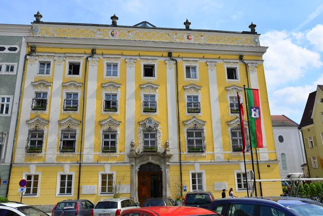 Das Rathaus bleibt für den Kundenverkehr geschlossen. | Foto: Stadt Wels