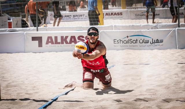 Vergangene Woche stand Moritz Pristauz noch in Doha am Sand, jetzt trainiert er in den eigenen vier Wänden.