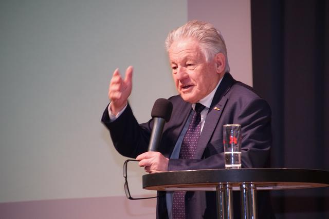  „Es kommt nicht darauf an, wie alt man wird, sondern wie man alt wird“, sagte Josef Pühringer und fügte hinzu: „Es gibt welche die fühlen sich mit 90 wie 40 und welche dir fühlen sich mit 40 wie 90“.   | Foto: Helmut Eder