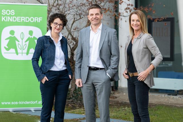 Nora Deinhammer, Geschäftsführer Christian Moser und Elisabeth Hauser tragen gemeinsam die Verantwortung für rund 1.700 Mitarbeiterinnen und Mitarbeiter in Österreich.
