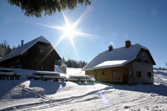 Auch die Wittmaierhütte des Alpenvereins Wartberg auf der Stanglalm ist bis mindestens 14. April geschlossen.