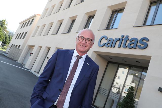 Johannes Dines, Direktor der Caritas Salzburg, bittet um Solidarität mit Menschen in Not.