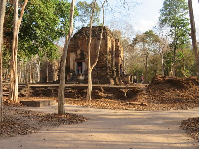 12.02.2020 die Nordgruppe Prasat Sambor Zentralturm N1