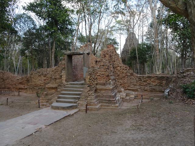 12.02.2020 Eingang Südgruppe Prasat Yeah Puon