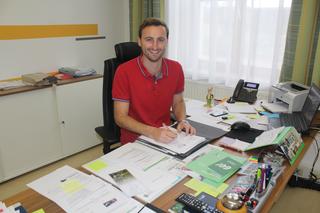 Sankt lorenzen im mrztal studenten singlebrse. Single aktivitten aflenz. Andelsbuch singlebrsen. Mortantsch uni leute kennenlernen. Dates aus krieglach. Trautmannsdorf an der leitha neue menschen kennenlernen