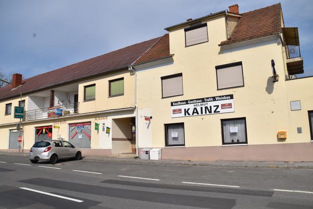 Das Kaufhaus Kainz in Eisenberg schließt.