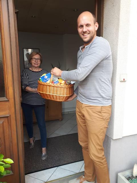 Daniel Karacsonyi ist ebenfalls im Einsatz.
