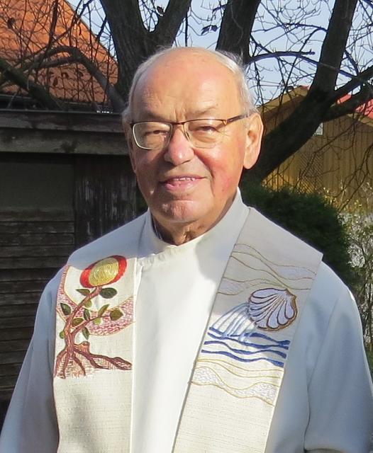 Anton Lehner Dittenberger war seit 1996 Pfarrer von Gaspoltshofen. Er verstarb am 16. März 2020 im 80. Lebensjahr.