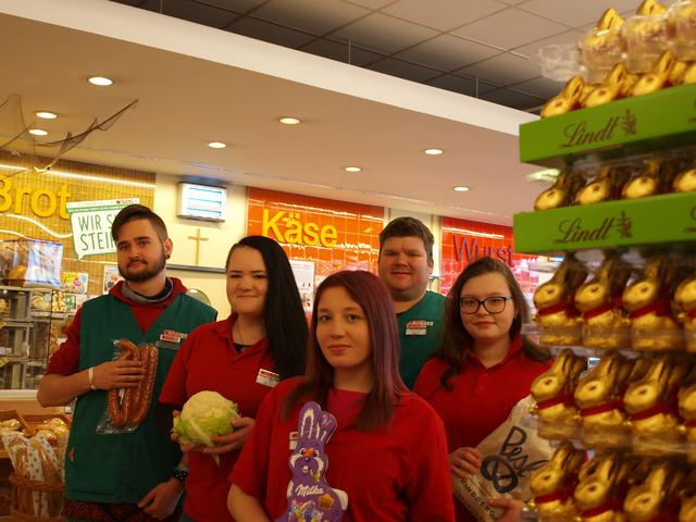 Die Mitarbeiterinnen und Mitarbeiter von Spar Spruzina hatten in den letzten Tagen überdurchschnittlich viel zu tun. Nun ist Ruhe eingekehrt.  | Foto: Andrea Stelzer