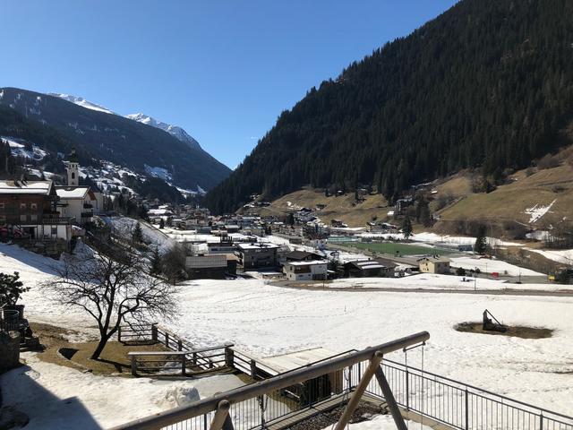 Alles ruhig in See am 19. März: Blick taleinwärts Richtung Ischgl.