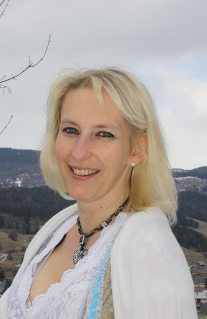 Heike aus Tamsweg:
"Ich werde mit meinen Freunden auf einen Kaffee gehen."