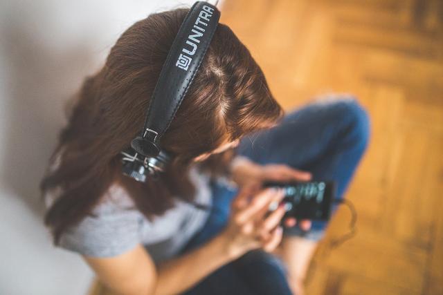 Ein Podcast ist perfekt für Nebenbei.