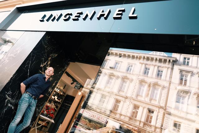 Johannes Lingenhel darf seine Greißlerei weiterhin offen halten - neu sind die Mittagsmenüs zum Mitnehmen. | Foto: Thomas Wunderlich
