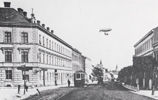 Die Aktion Schwechat zum Kennenlernen startete mit Fhrungen am Stdtischen Bauhof und in der Stadtgrtnerei. - Ein Bericht dazu kann Seite 181 | Stadtgemeinde Schwechat
