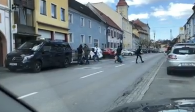 Ein Ausschnitt aus dem Video, dass schnell die Runde machte. | Foto: Kk