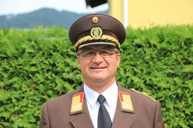 Bereichskommandant Erwin Grangl: "Wir werden auch das durchtauchen."