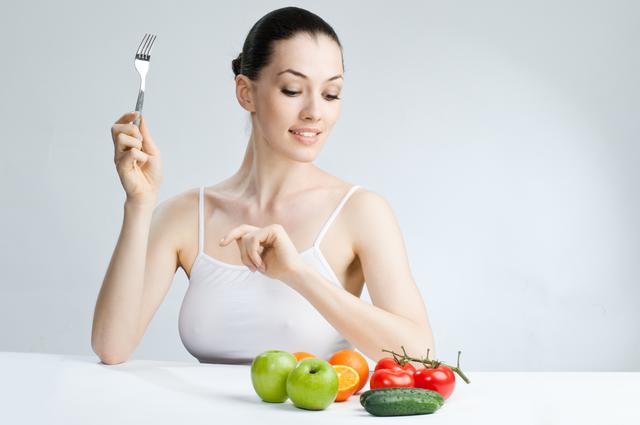 Ausgewogene Ernährung und viel Bewegung gehört dazu.
