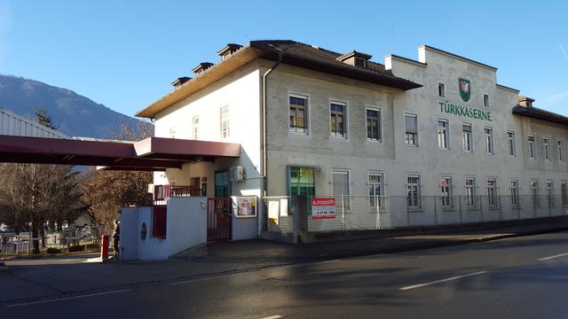 In der Türk-Kaserne gibt es einen Corona-Verdachtsfall. Die Kaserne ist nun bis morgen gesperrt.