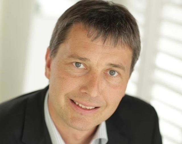 Johann Winkelmaier ist Apotheker in Fehring.