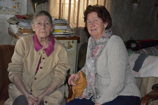 Perpetua Pazourek und Christl Hochstöger, Heimatverein Pabneukirchen.
