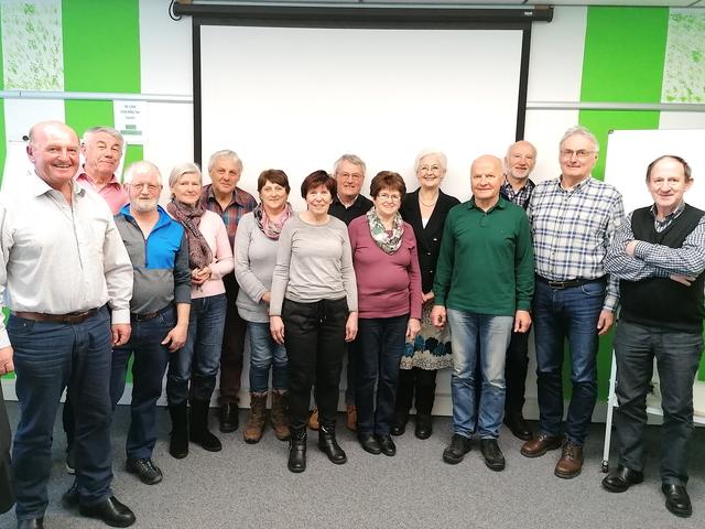 Die EDV-Verantwortlichen der Ortsstellen bei einer Schulung in der Computeria in Hochfilzen (2. v. li. BO Hans Brandstätter).