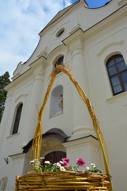Die Türen der Kirchen, wie jene der Stadtpfarrkirche Fürstenfeld, bleiben aber für stille Gebete und Kreuzangebtung am Karfreitag, sowie das Holen des Osterlichtes ab Karsamstag für die Pfarrgemeinschaft geöffnet.