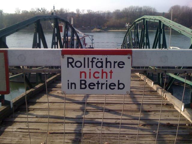 Bis voraussichtlich 1. Mai geschlossen.