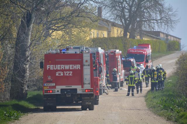 Drei Feuerwehren waren am Wittmannshof im Einsatz