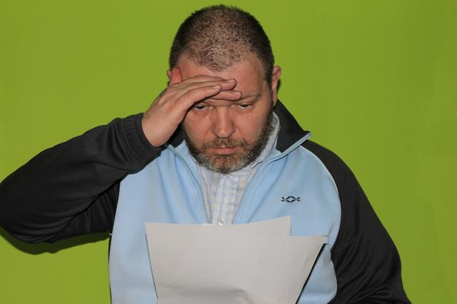 (Symbolfoto) Immer sollen die wichtigen laufenden Zahlungen (Miete / Strom / Versicherung / Telefon) Vorrang vor Raten für Schulden haben, sonst drohen existentielle Probleme.