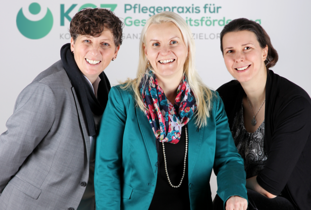 Waltraud Wurzer, Daniela Eberl und Esther Schauberger haben die KGZ-Pflegepraxis für Gesundheitsförderung in Ybbs an der Donau gegründet und folgen dem Motto „Was sich liebt, was pflegt sich.“