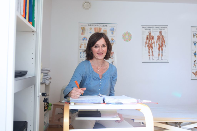 Renate Staufer ist selbstständige Physiotherapeutin und Osteopathin.