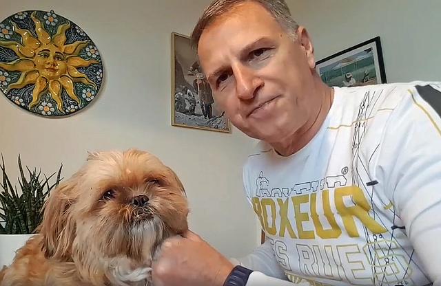 Coiffeur Armin Messier und Hund Jason mit neuer Frisur!