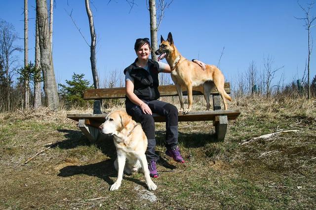 Die Freistädterin Birgit Gintner ist Hundetrainerin. | Foto: Privat/Facebook