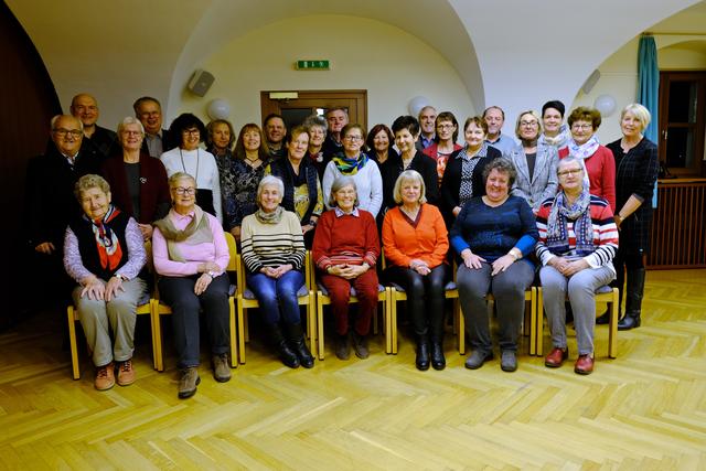 Die Besuchsgruppe der Pfarrcaritas Weiz hat auf kontaktlosen Besuch via Telefon umgestellt. | Foto: KK