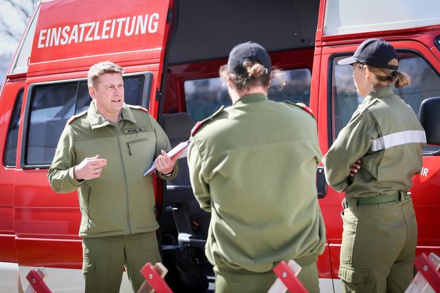 Welser Feuerwehr unterstützt Klinikum.
