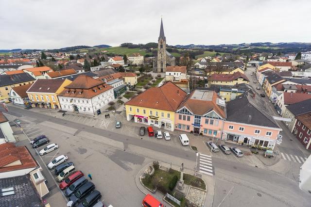 Pregarten soll als Versorgungszentrum mitten im Dreieck von Freistadt, Perg und dem Zentralraum ausgebaut werden. | Foto: Lukas Weingartner